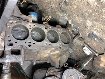 Kia Capital 1.5 Yarım Motor