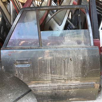 Kia Capital 1993-1999 Sağ Arka Kapı