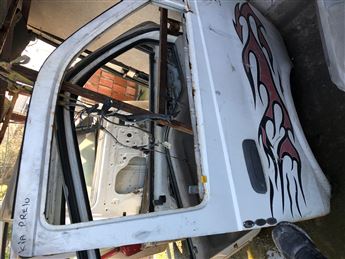 Kia Pregio 1997-2005 Sağ Ön Kapı