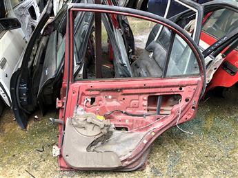 Kia Rio Sedan 2002-2006 Sağ Arka Kapı
