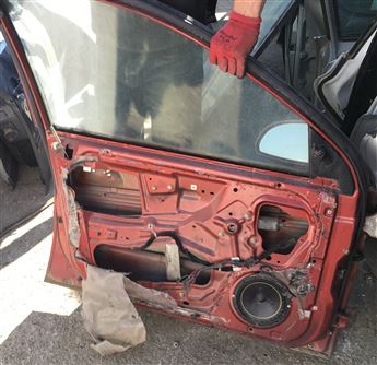 Kia Rio Sedan 2002-2006 Sol Ön Kapı