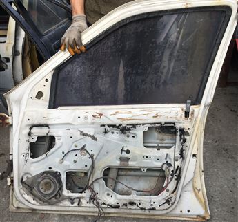 Kia Sephia 1993-1999 Sağ Ön Kapı