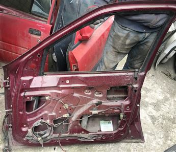 Kia Sephia 1993-1999 Sağ Ön Kapı