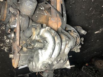 Lada Vaz 1.5 8V Emme ve Egzoz Manifoldu