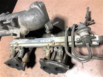 Lada Vega 1.5 8V Enjektör Takımı - Enjektör Kütüğü 2111-1144010