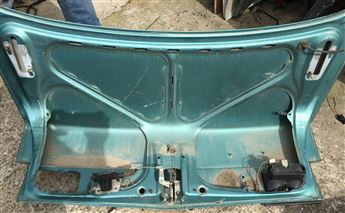 Lada Vega Çıkma Bagaj Kapağı