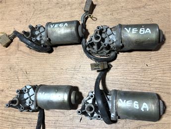 Lada Vega Ön Cam Silecek Motoru (4)