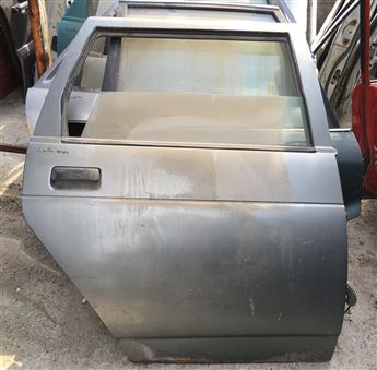 Lada Vega Sağ Arka Kapı
