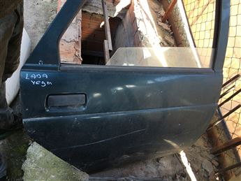 Lada Vega Sağ Arka Kapı