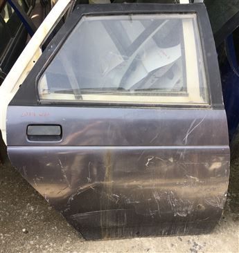 Lada Vega Sağ Arka Kapı