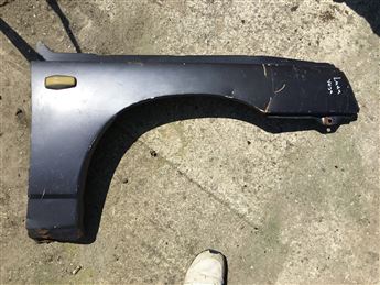 Lada Vega Sağ Ön Çamurluk