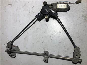 Lada Vega Sağ Ön Kapı Cam Krikosu