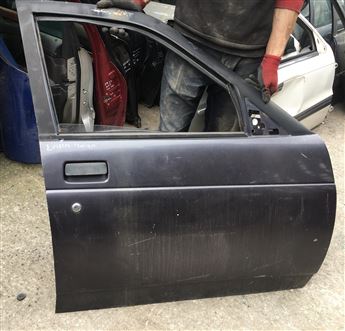 Lada Vega Sağ Ön Kapı