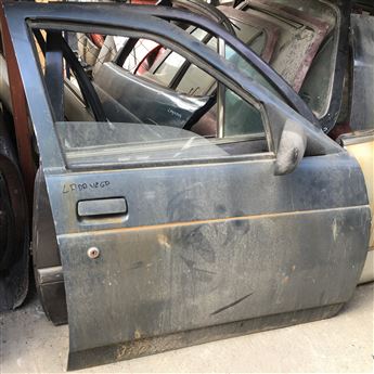 Lada Vega Sağ Ön Kapı