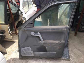 Lada Vega Sağ Ön Kapı