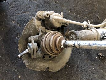 Lada Vega Sağ Ön Taşıyıcı Porya Disk Fren Kaliperi