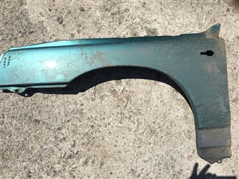 Lada Vega Sol Ön Çamurluk