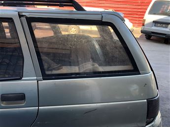 Lada Vega SW Sol Arka Çamurluk