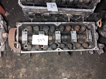 Mazda 323 1.6 1992 Çıkma Motor Silindir Kapağı