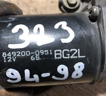 Mazda 323 1994-1998 Ön Cam Silecek Motoru