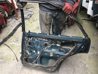 Mazda 323 Sedan 1991-1995 Sağ Arka Kapı