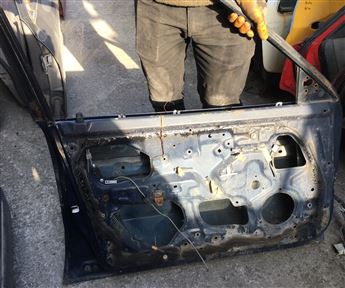 Mazda 323 Sedan 1997-2001 Sol Ön Kapı