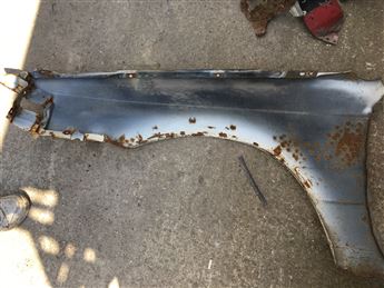 Mazda 626 1983-1992 Sağ Ön Çamurluk