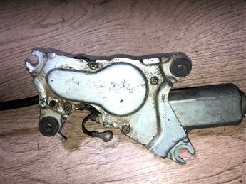 Mazda 626 1987-1992 Arka Cam Silecek Motoru (3)
