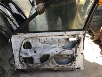 Mazda 626 1990-1993 Sağ Ön Kapı