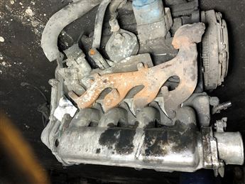 Mazda 626 2.0 Dizel Emme ve Egzoz Manifoldu