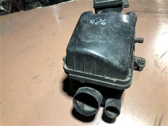 Mazda 626 2.0 GE 1993-1997 Hava Filtre Kutusu
