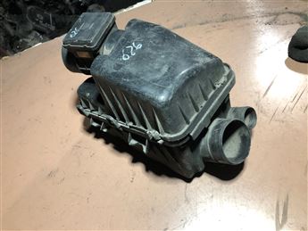 Mazda 626 2.0 GE 1993-1997 Hava Filtre Kutusu