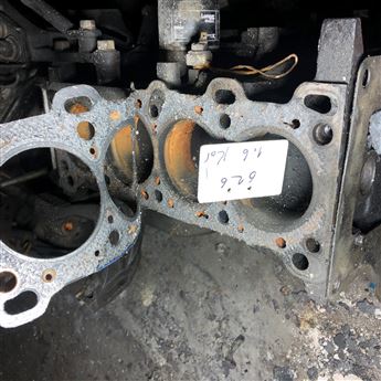 Mazda 626 2.0 Yarım Motor