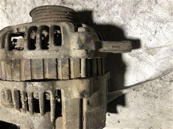 Mazda 626 2.0i GLX 1987-1991 Çıkma Şarj Dinamosu