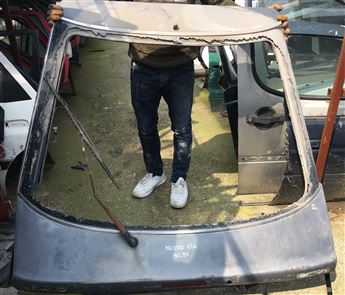 Mazda 626 HB 1990-1993 Çıkma Bagaj Kapağı