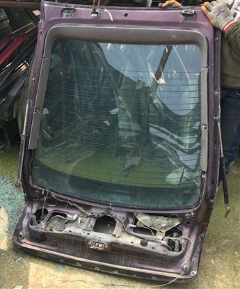 Mazda 626 HB 1992-1995 Çıkma Bagaj Kapağı