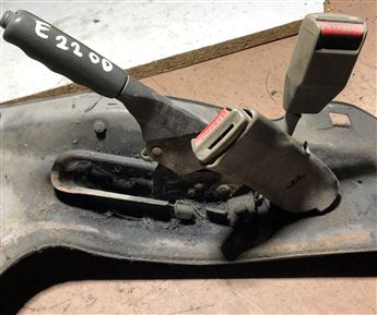 Mazda E2200 1994-2000 Ön Sağ Sol Emniyet Kemeri