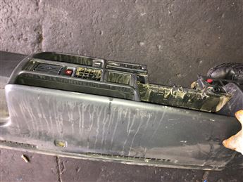 Mazda E2200 1998-2001 Göğüslük Torpido