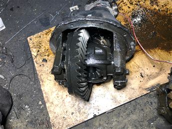 Mazda E2200 Defransiyel --3 (3)