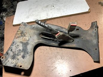 Mazda E2200 El Freni Kolu Bağlantı Sacı