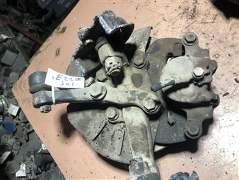 Mazda E2200 Sol Ön Fren Kaliperi