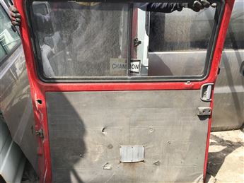 Mazda E2200 Sol Sürgülü Kapı