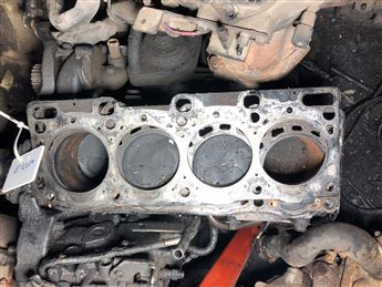 Mazda E2200 Yarım Motor