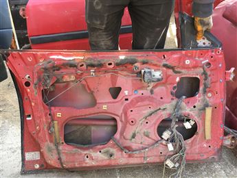 Mazda Lantis Sol Ön Kapı