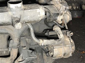 Mercedes 200 D Çıkma Şarj Dinamosu