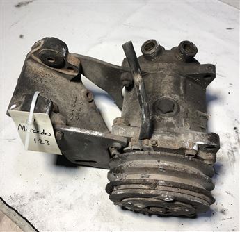 Mercedes 240 W123 Klima Kompresörü SD-508 9263 (2)