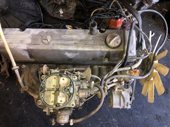 Mercedes 250 (W123-R1230160001) Çıkma Komple Motor