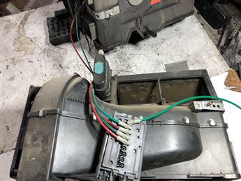 Mercedes C-Class W202 C200 (Klimasız) Komple Kalorifer Kümbeti