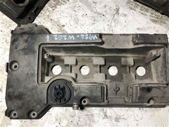 Mercedes C200 (w202) 1.8-2.0 16v (1110100330) Külbütör Kapağı