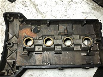 Mercedes C200 (w202) 1.8-2.0 16v (1110100330) Külbütör Kapağı